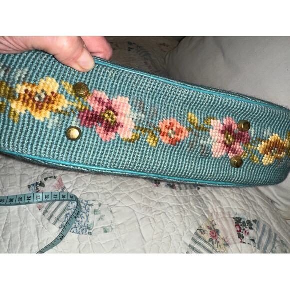 SHOWPIECE! NEVER USED VINTAGE 50's TEAL NEEDLEPOINT & PETITPOINT LEATHER BAG - Picture 7 of 11